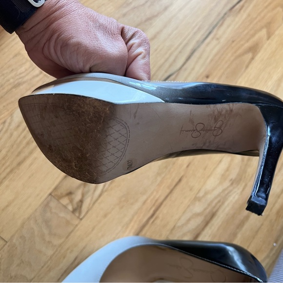 Jessica Simpson ombré black and white platform pointed heels - Picture 8 of 16